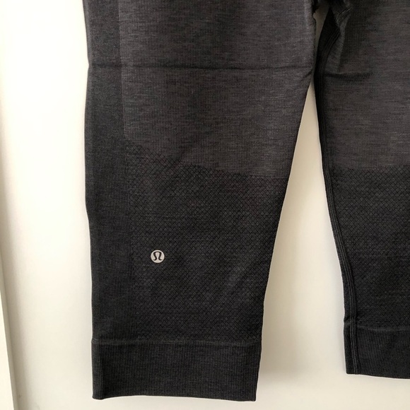 Lululemon Gray Seamlessly Crops 12 - Picture 3 of 6